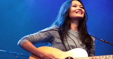 Bic Runga on the 2010 Winery Tour, in New Zealand. Photo by Nick Chappell